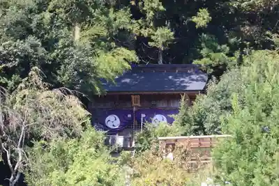 大六天麻王神社の本殿・本堂