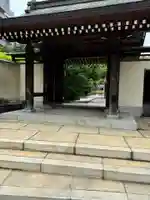 良泉寺の山門・神門