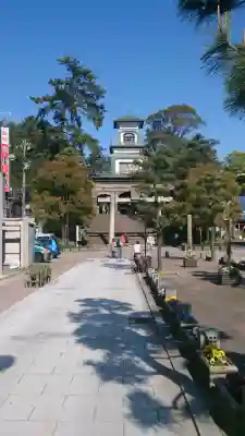 尾山神社の{uncategorized: "未分類", other: "その他", undefined: "問題あり", building: "その他建物", grave: "お墓", sacred_gate: "鳥居", guardian: "狛犬", statue: "像", buddha: "仏像", history: "歴史", nature: "自然", garden: "庭園", animal: "動物", pagoda: "塔", temizu: "手水舎", mountain_gate: "山門・神門", sanctuary: "本殿・本堂", subordinate: "末社・摂社", art: "芸術", scenery: "景色", jizo: "地蔵", ema: "絵馬", goshuin: "御朱印", omikuji: "おみくじ", items: "授与品その他", amulet: "お守り", goshuincho: "御朱印帳", eats: "食事", festival: "お祭り", votive_dance: "神楽", shichigosan: "七五三参", wedding: "結婚式", experience: "体験その他", initially: "初詣", around: "周辺", anti_infection: "感染症対策"}