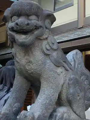 芝大神宮の狛犬