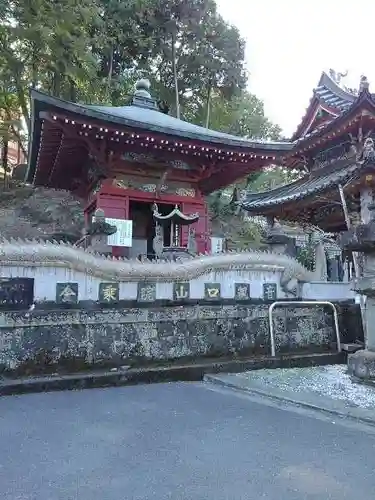 金乗院放光寺の末社・摂社