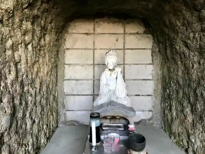 海向山岩松寺金蔵院(神奈川県)