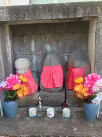 清水地蔵堂の本殿・本堂