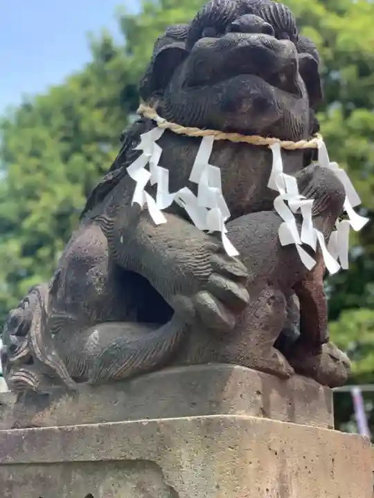 嶺白山神社の狛犬