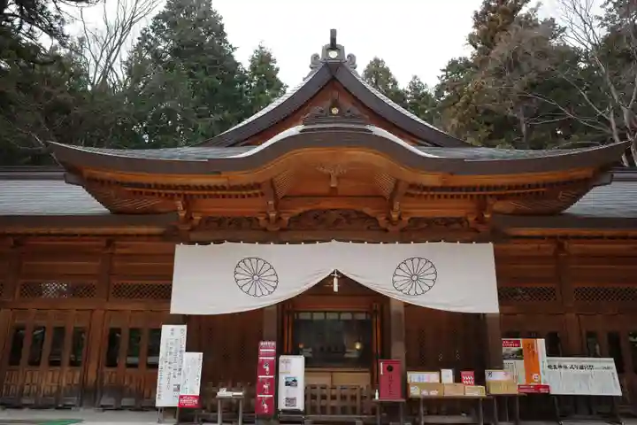 穂高神社本宮の本殿・本堂