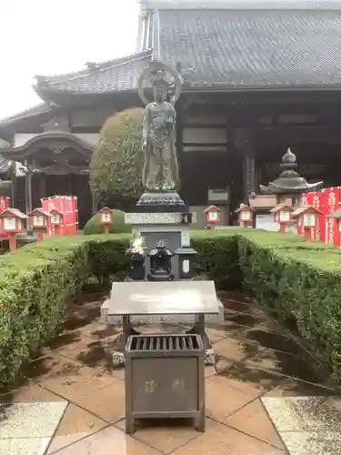 渭信寺の仏像