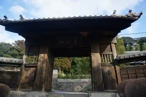 瑞泉寺の山門