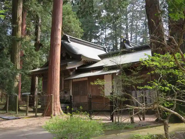 飛騨一宮水無神社の本殿・本堂