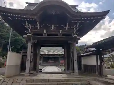 仏性寺の山門・神門