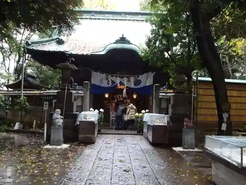 戸越八幡神社の本殿・本堂