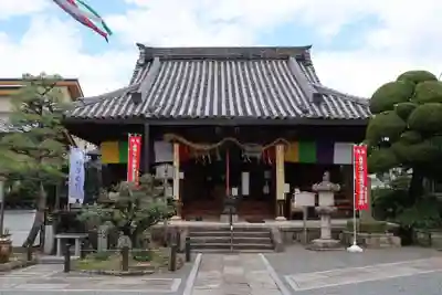 勝龍寺の本殿・本堂