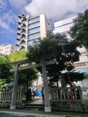 椙森神社の{uncategorized: "未分類", other: "その他", undefined: "問題あり", building: "その他建物", grave: "お墓", sacred_gate: "鳥居", guardian: "狛犬", statue: "像", buddha: "仏像", history: "歴史", nature: "自然", garden: "庭園", animal: "動物", pagoda: "塔", temizu: "手水舎", mountain_gate: "山門・神門", sanctuary: "本殿・本堂", subordinate: "末社・摂社", art: "芸術", scenery: "景色", jizo: "地蔵", ema: "絵馬", goshuin: "御朱印", omikuji: "おみくじ", items: "授与品その他", amulet: "お守り", goshuincho: "御朱印帳", eats: "食事", festival: "お祭り", votive_dance: "神楽", shichigosan: "七五三参", wedding: "結婚式", experience: "体験その他", initially: "初詣", around: "周辺", anti_infection: "感染症対策"}