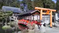 榊山稲荷神社の庭園