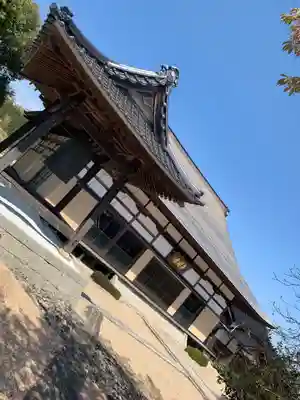 多聞寺の本殿・本堂