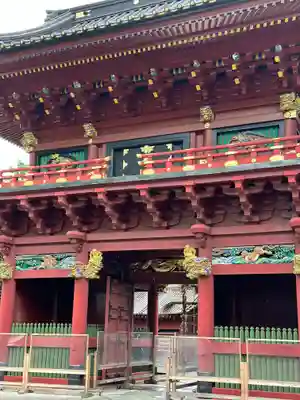 静岡浅間神社の山門・神門