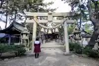 熊野神社(大浜上町)の{uncategorized: "未分類", other: "その他", undefined: "問題あり", building: "その他建物", grave: "お墓", sacred_gate: "鳥居", guardian: "狛犬", statue: "像", buddha: "仏像", history: "歴史", nature: "自然", garden: "庭園", animal: "動物", pagoda: "塔", temizu: "手水舎", mountain_gate: "山門・神門", sanctuary: "本殿・本堂", subordinate: "末社・摂社", art: "芸術", scenery: "景色", jizo: "地蔵", ema: "絵馬", goshuin: "御朱印", omikuji: "おみくじ", items: "授与品その他", amulet: "お守り", goshuincho: "御朱印帳", eats: "食事", festival: "お祭り", votive_dance: "神楽", shichigosan: "七五三参", wedding: "結婚式", experience: "体験その他", initially: "初詣", around: "周辺", anti_infection: "感染症対策"}