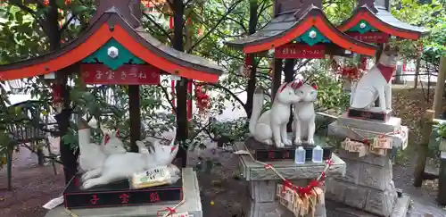 冠稲荷神社のその他建物