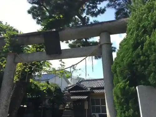 胡録神社の鳥居