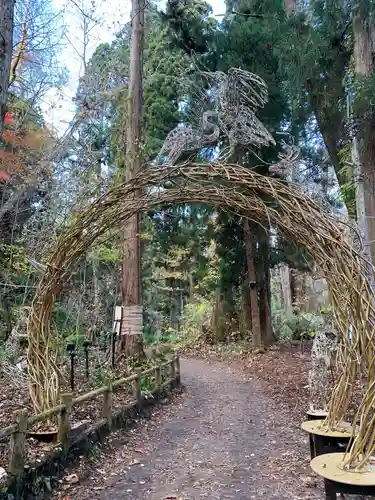 十和田神社の建物その他