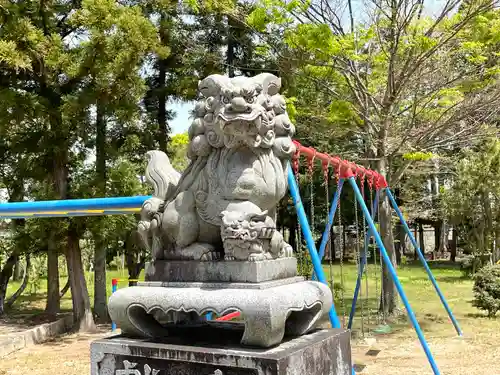 八幡神社の狛犬