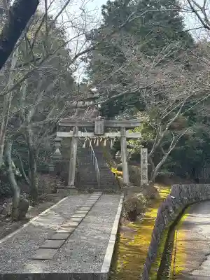 奥宮神社の{uncategorized: "未分類", other: "その他", undefined: "問題あり", building: "その他建物", grave: "お墓", sacred_gate: "鳥居", guardian: "狛犬", statue: "像", buddha: "仏像", history: "歴史", nature: "自然", garden: "庭園", animal: "動物", pagoda: "塔", temizu: "手水舎", mountain_gate: "山門・神門", sanctuary: "本殿・本堂", subordinate: "末社・摂社", art: "芸術", scenery: "景色", jizo: "地蔵", ema: "絵馬", goshuin: "御朱印", omikuji: "おみくじ", items: "授与品その他", amulet: "お守り", goshuincho: "御朱印帳", eats: "食事", festival: "お祭り", votive_dance: "神楽", shichigosan: "七五三参", wedding: "結婚式", experience: "体験その他", initially: "初詣", around: "周辺", anti_infection: "感染症対策"}