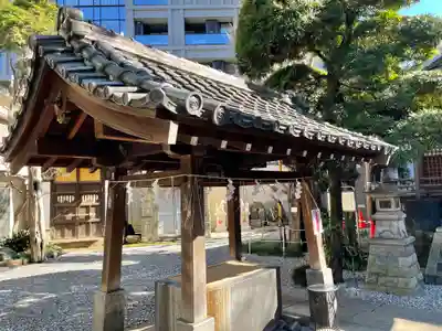 廣尾稲荷神社の手水舎