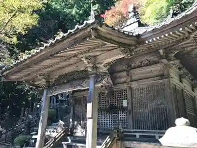 箸蔵寺の本殿