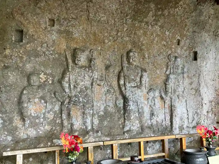 元宮磨崖仏(大分県)