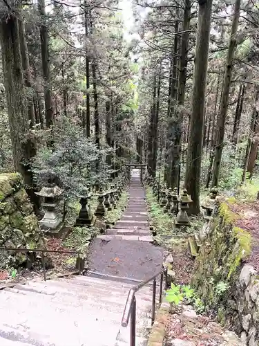 上色見熊野座神社の建物その他