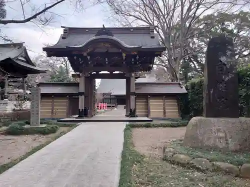 自性院の山門