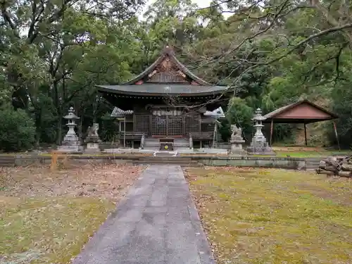 南豫護国神社の本殿