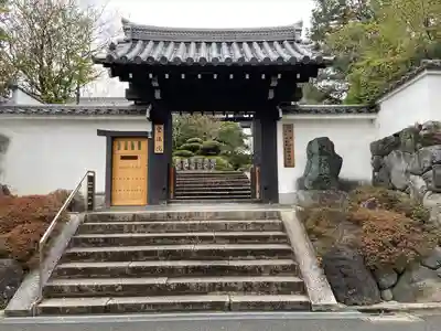 霊源院の山門・神門