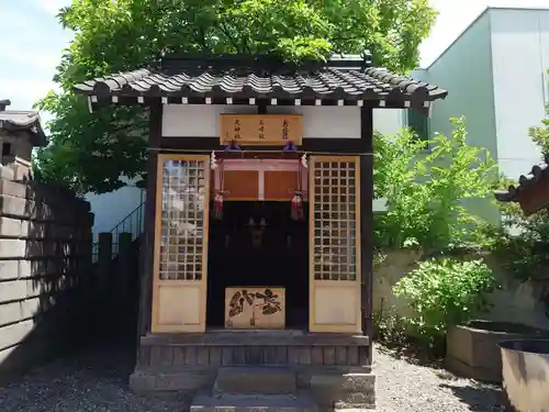 武井神社の末社