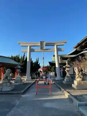津嶋神社の{uncategorized: "未分類", other: "その他", undefined: "問題あり", building: "その他建物", grave: "お墓", sacred_gate: "鳥居", guardian: "狛犬", statue: "像", buddha: "仏像", history: "歴史", nature: "自然", garden: "庭園", animal: "動物", pagoda: "塔", temizu: "手水舎", mountain_gate: "山門・神門", sanctuary: "本殿・本堂", subordinate: "末社・摂社", art: "芸術", scenery: "景色", jizo: "地蔵", ema: "絵馬", goshuin: "御朱印", omikuji: "おみくじ", items: "授与品その他", amulet: "お守り", goshuincho: "御朱印帳", eats: "食事", festival: "お祭り", votive_dance: "神楽", shichigosan: "七五三参", wedding: "結婚式", experience: "体験その他", initially: "初詣", around: "周辺", anti_infection: "感染症対策"}