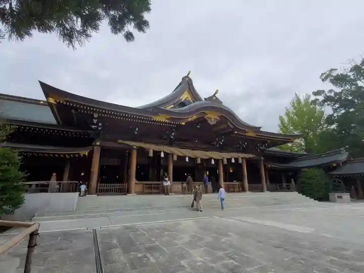 寒川神社の本殿・本堂