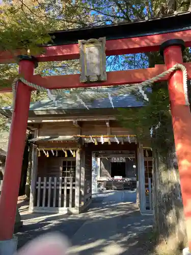 淺間神社（忍野八海）の鳥居