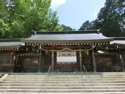 飛驒一宮水無神社の山門・神門