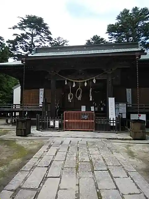 三春大神宮の本殿・本堂