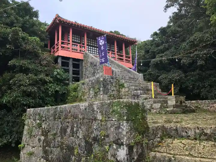 末吉宮の本殿・本堂