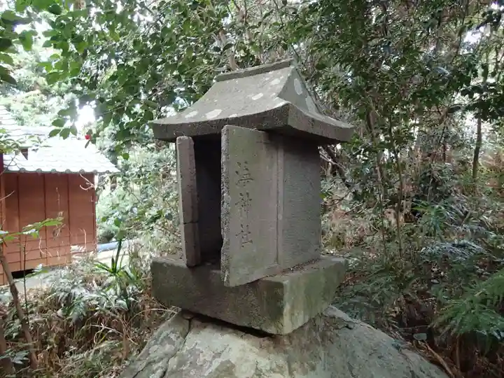 海神社の末社・摂社