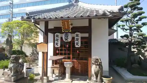 成道寺の本殿