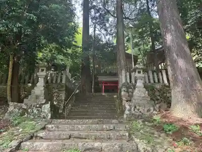 齋神社の塔