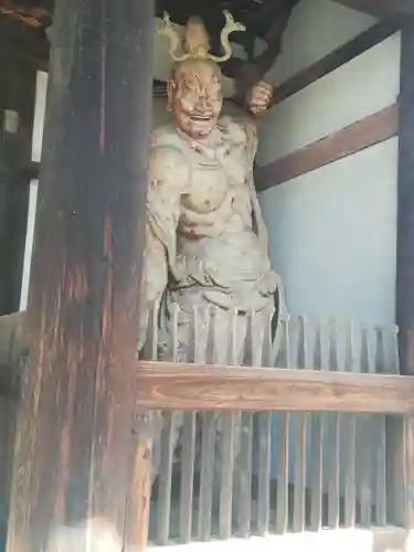 法隆寺の像