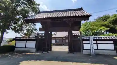 陀羅尼院総持寺の山門・神門