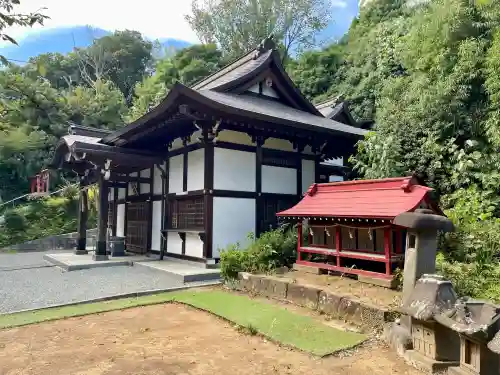 白旗神社（品濃白旗神社）(神奈川県)