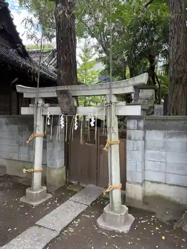 柳原稲荷神社(東京都)