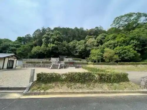 元正天皇陵（奈保山西陵）(奈良県)