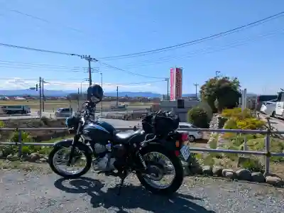 埼玉厄除け開運大師・龍泉寺（切り絵御朱印発祥の寺）の{uncategorized: "未分類", other: "その他", undefined: "問題あり", building: "その他建物", grave: "お墓", sacred_gate: "鳥居", guardian: "狛犬", statue: "像", buddha: "仏像", history: "歴史", nature: "自然", garden: "庭園", animal: "動物", pagoda: "塔", temizu: "手水舎", mountain_gate: "山門・神門", sanctuary: "本殿・本堂", subordinate: "末社・摂社", art: "芸術", scenery: "景色", jizo: "地蔵", ema: "絵馬", goshuin: "御朱印", omikuji: "おみくじ", items: "授与品その他", amulet: "お守り", goshuincho: "御朱印帳", eats: "食事", festival: "お祭り", votive_dance: "神楽", shichigosan: "七五三参", wedding: "結婚式", experience: "体験その他", initially: "初詣", around: "周辺", anti_infection: "感染症対策"}