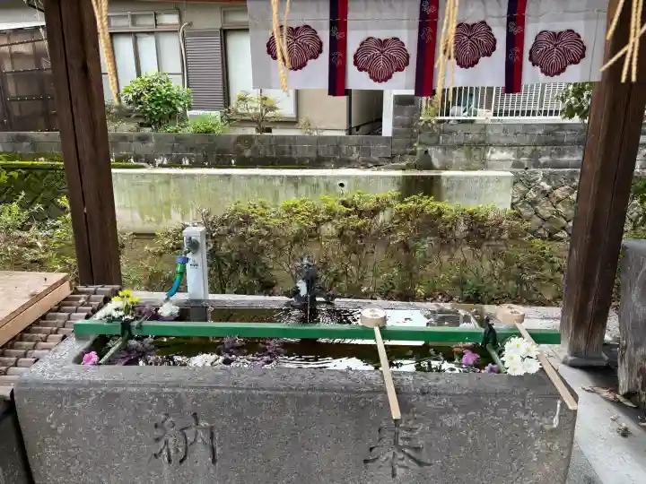伊砂砂神社の{uncategorized: "未分類", other: "その他", undefined: "問題あり", building: "その他建物", grave: "お墓", sacred_gate: "鳥居", guardian: "狛犬", statue: "像", buddha: "仏像", history: "歴史", nature: "自然", garden: "庭園", animal: "動物", pagoda: "塔", temizu: "手水舎", mountain_gate: "山門・神門", sanctuary: "本殿・本堂", subordinate: "末社・摂社", art: "芸術", scenery: "景色", jizo: "地蔵", ema: "絵馬", goshuin: "御朱印", omikuji: "おみくじ", items: "授与品その他", amulet: "お守り", goshuincho: "御朱印帳", eats: "食事", festival: "お祭り", votive_dance: "神楽", shichigosan: "七五三参", wedding: "結婚式", experience: "体験その他", initially: "初詣", around: "周辺", anti_infection: "感染症対策"}