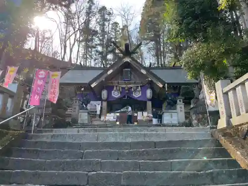 中之嶽神社の本殿